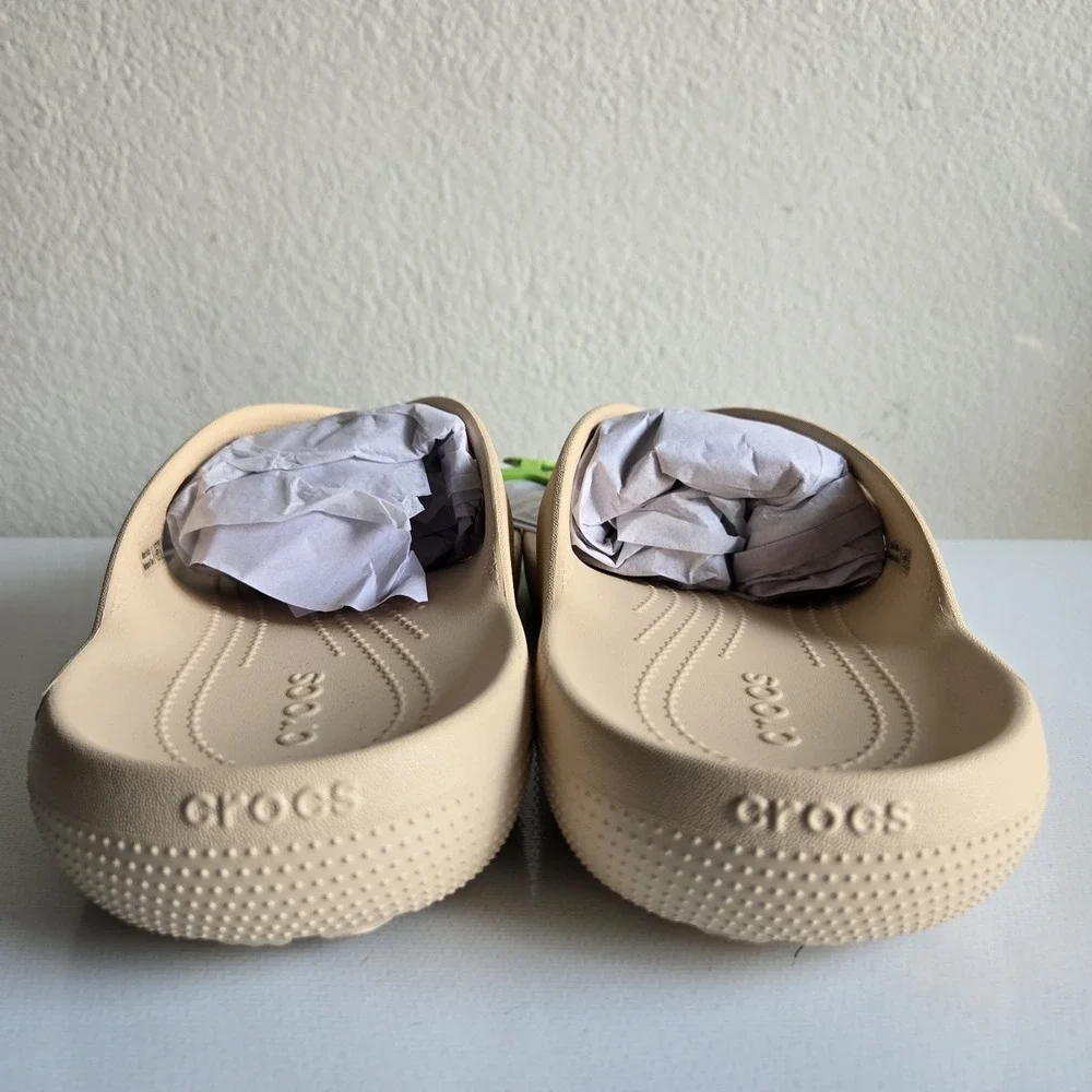 Crocs Classic Flip Flops V2 Sandals Beige Shitake Men's 11/‎ Women's 13 New